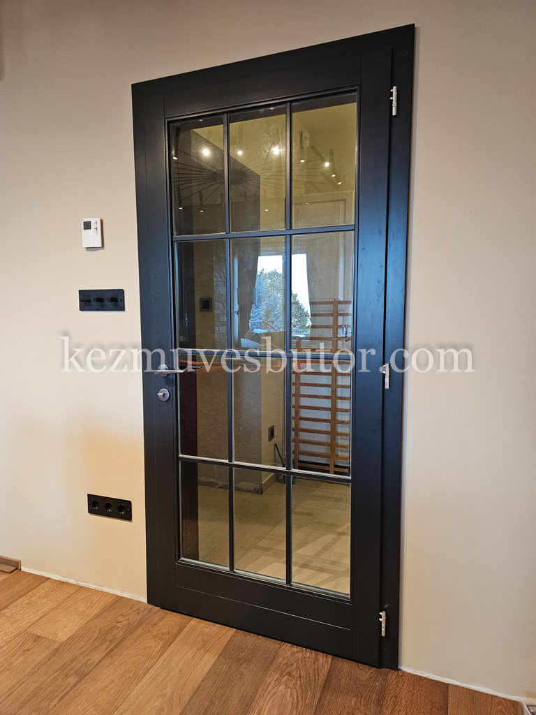 Dekorációs beltéri ajtó