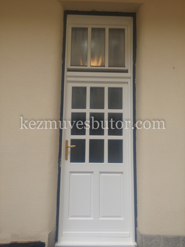 Fehér fa bejárati ajtó kép Fehér fa bejárati ajtó