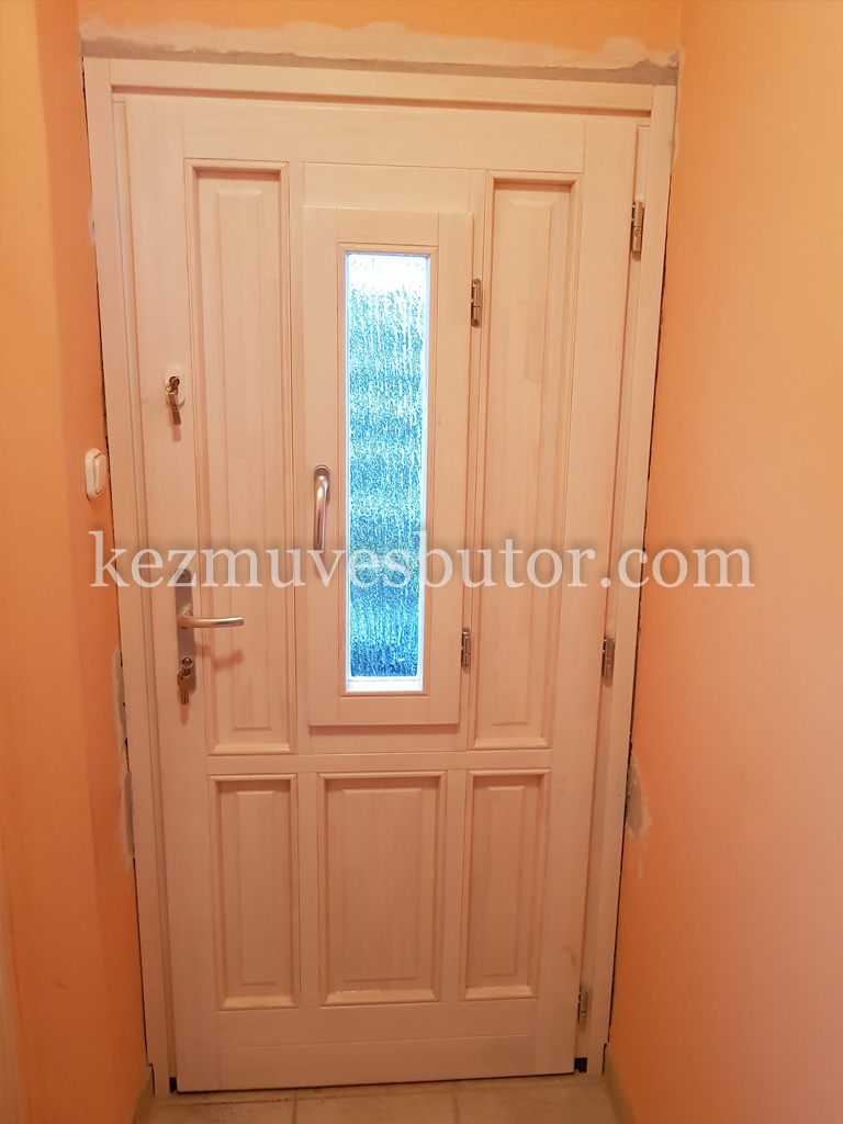 Fehér lazúros fa bejárati ajtó kép Fehér lazúros fa bejárati ajtó