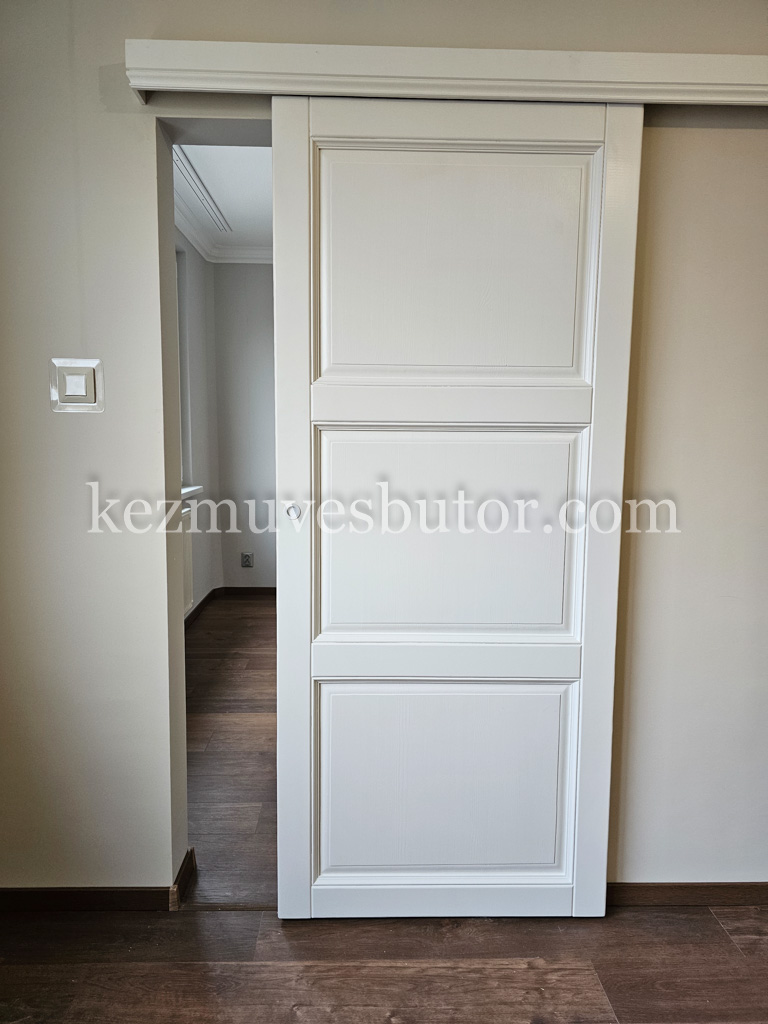 Fehér tömör fa beltéri ajtó kép Fehér tömör fa beltéri ajtó