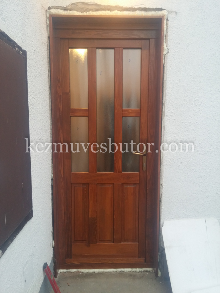 Ház lazuros bejárati ajtó kép Ház lazuros bejárati ajtó