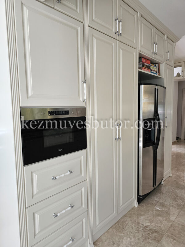 Kamra szekrény beépített mokróval kép Kamra szekrény beépített mokróval