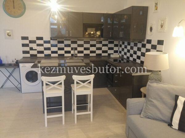 kép Modern szürke konyhabútor