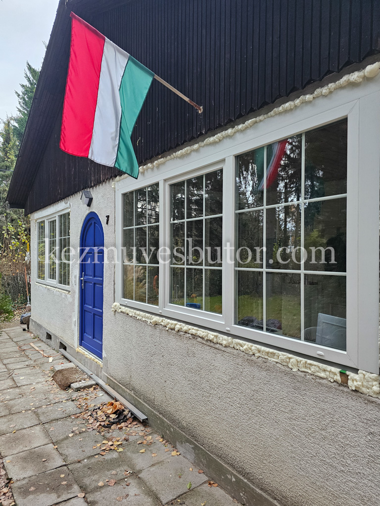 Osztott üveges műanyag ablakok Műanyag ablakok osztott üveggel