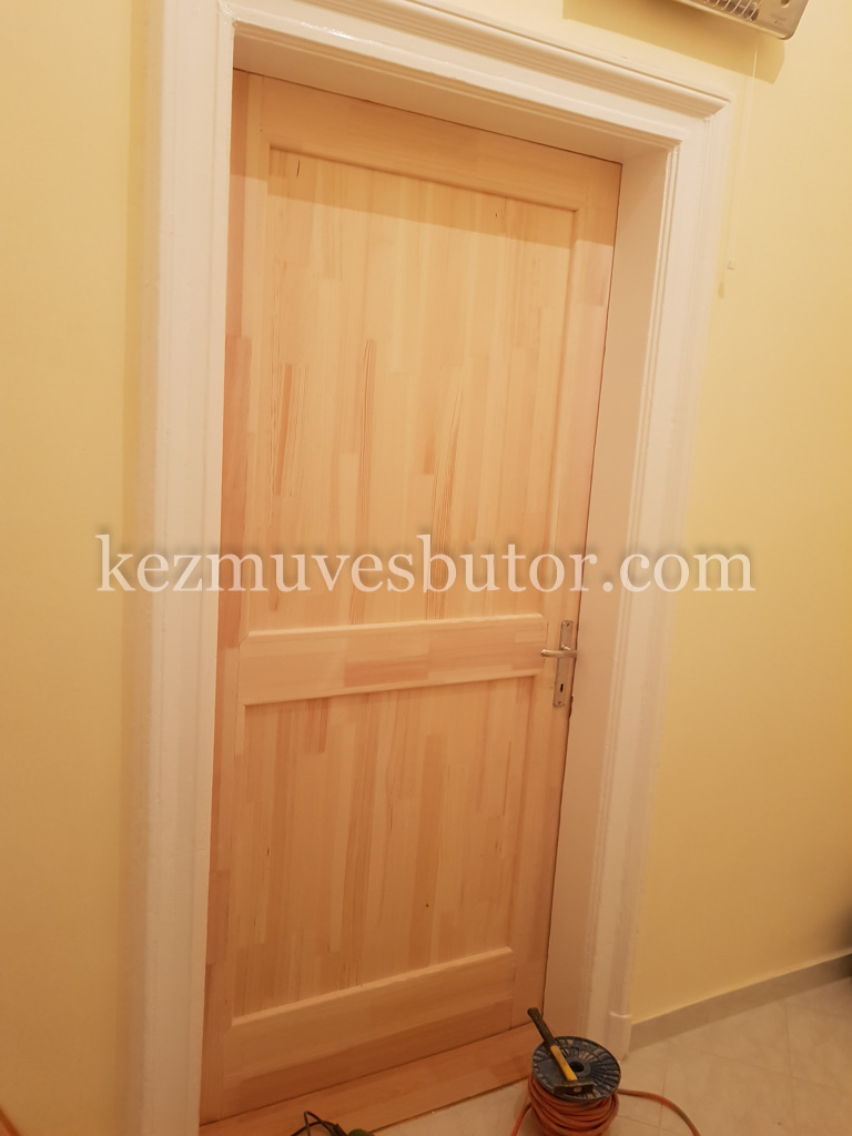 Natúr borovifenyő beltéri ajtólap kép Natúr borovifenyő beltéri ajtólap